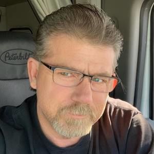 Meet your Posher, Aaron